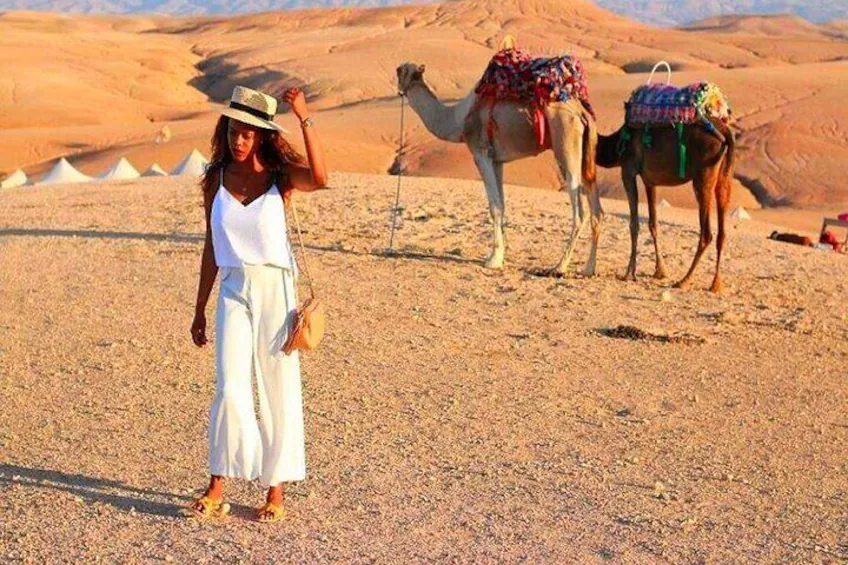 Women in desert, 7 Things to Know for Morocco Desert Tours from Fes - FAQS