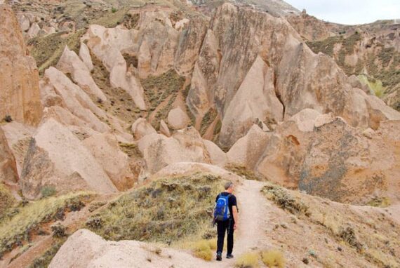 Trekking rose valley